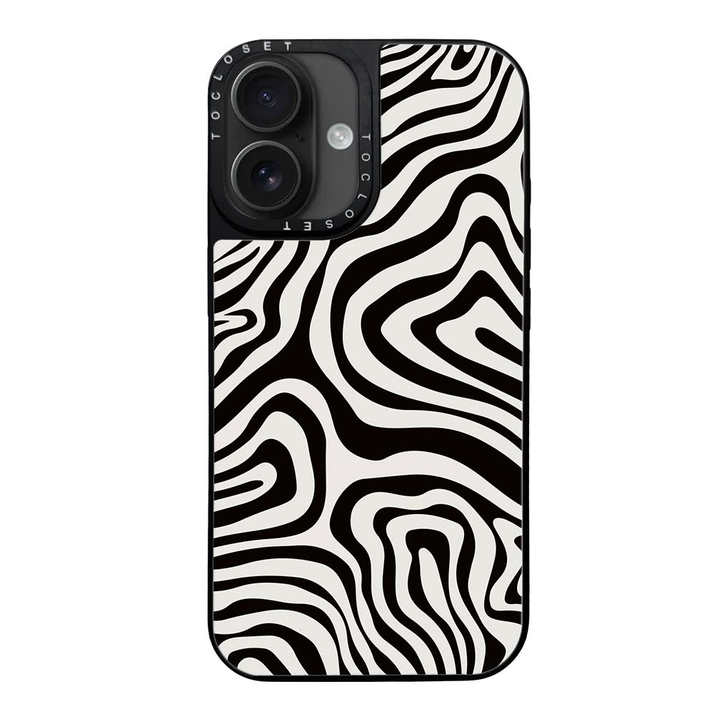 Wilderness Designer iPhone 17 Case Cover