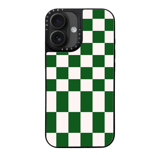 Clover Designer iPhone 16 Case Cover