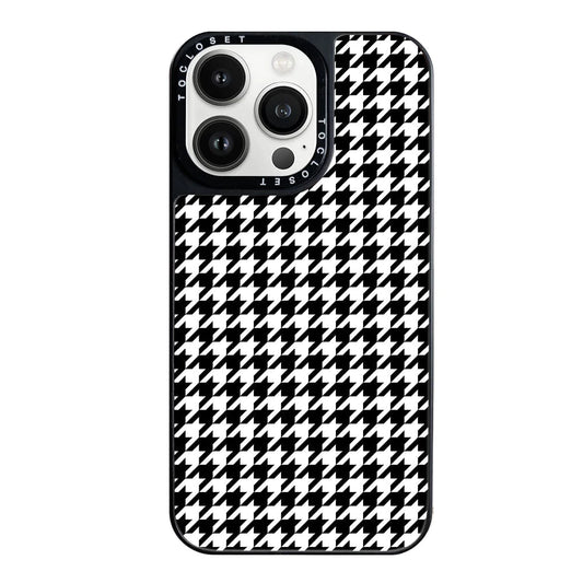 Cozy Sweater Designer iPhone 16 Pro Case Cover